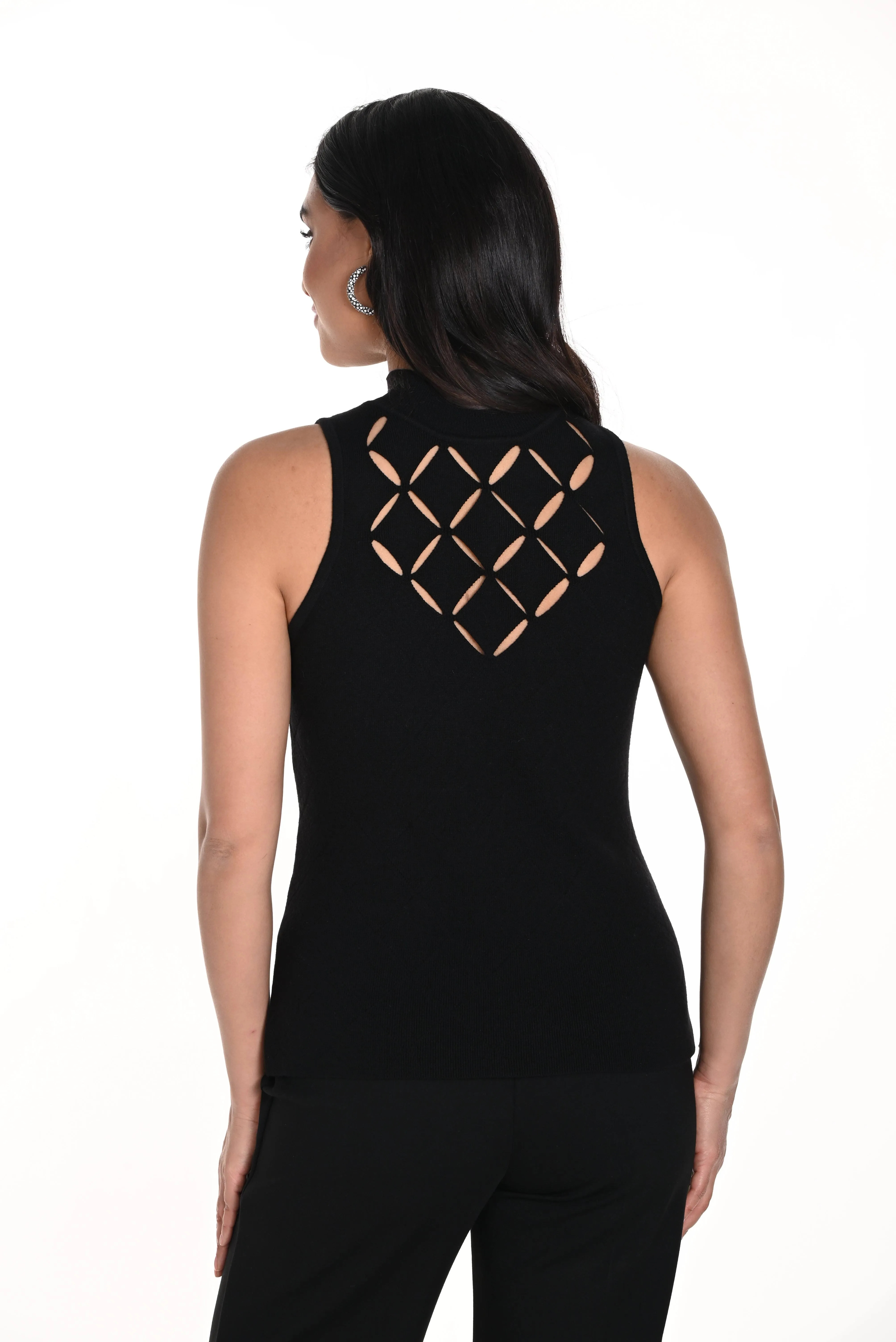 F.L 243526U Cut-out Sleeveless Top